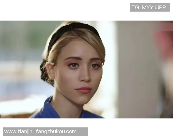 足球女神风采尽显球场 外貌与实力并存的足球女星头像解析