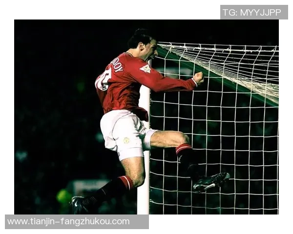 80后足球传奇人物回顾 十大球星的辉煌历程与足坛影响